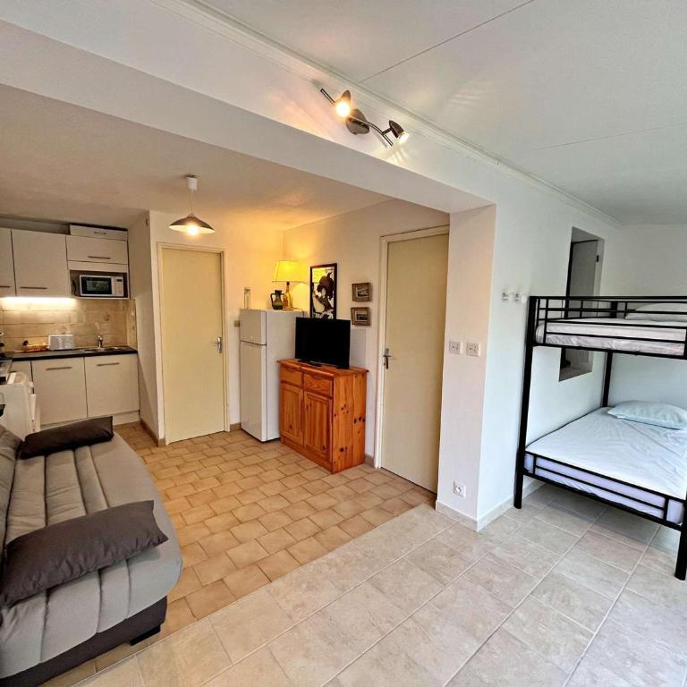 Appartement T2 cabine avec grande terrasse, proche plage, parking et équipements complets - FR-1-387-165 - Appartement (4 Adultes) - 4