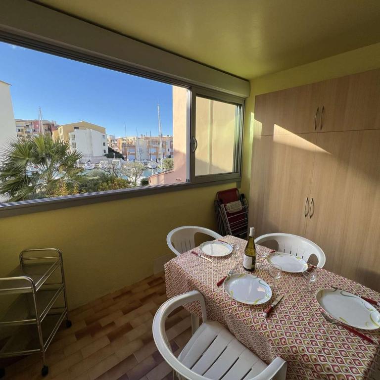 Studio cosy avec cabine, piscine, parking, lave-linge, proche plage et commerces. - FR-1-702-9 - Estudio - 3