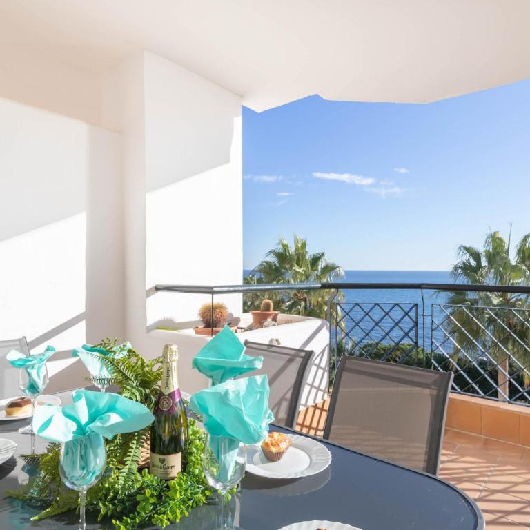 Mi Capricho beach front sea view & pool - Happy Rentals - Apartamento de 2 dormitorios - 1