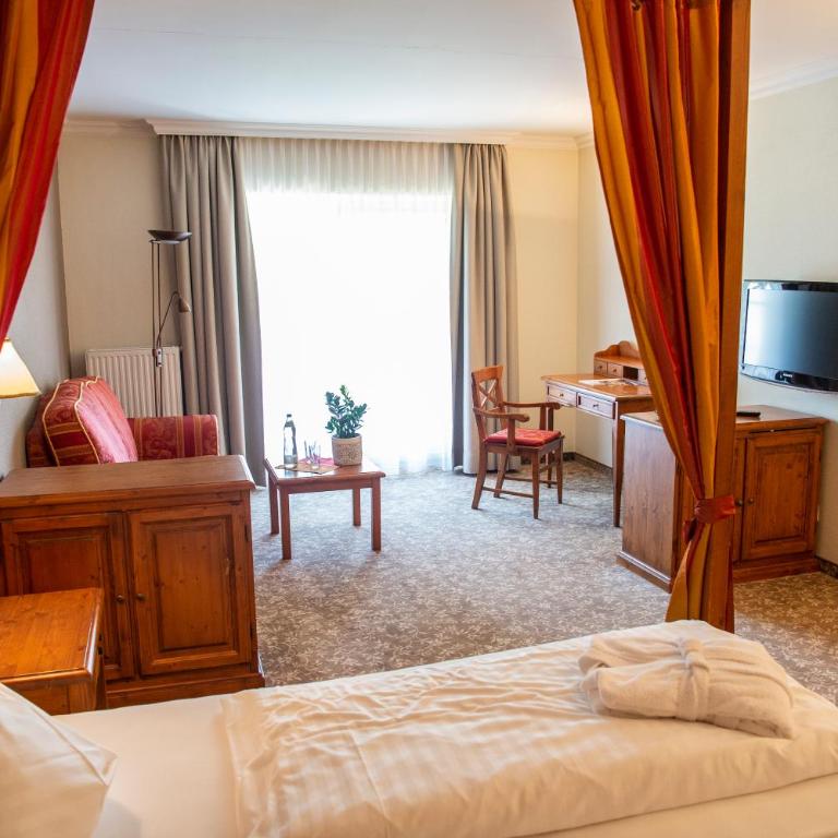Sporthotel Radstadt - Superior Doppelzimmer mit Balkon - 3
