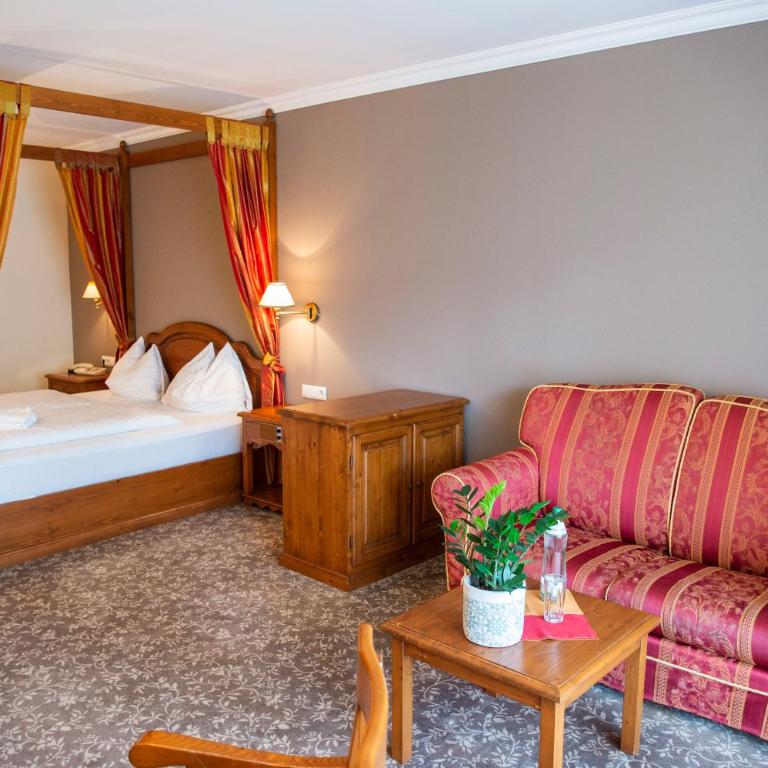 Sporthotel Radstadt - Superior Doppelzimmer mit Balkon - 2