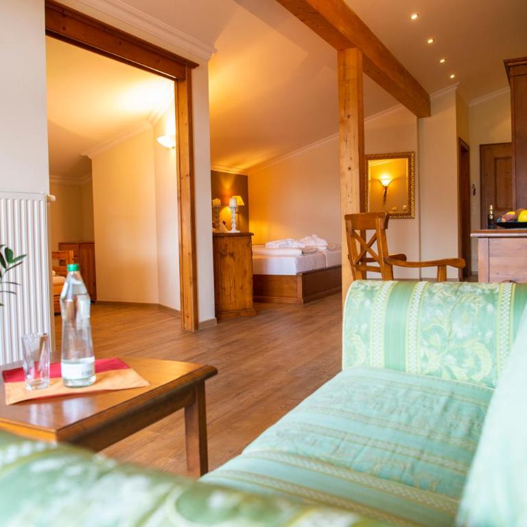 Sporthotel Radstadt - Suite mit Balkon - 1