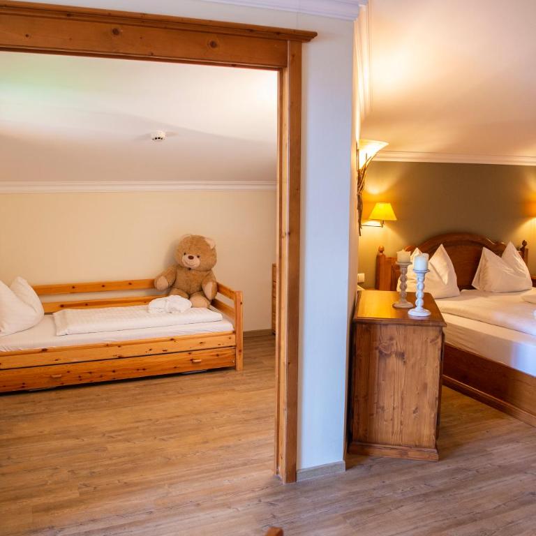 Sporthotel Radstadt - Suite mit Balkon - 9