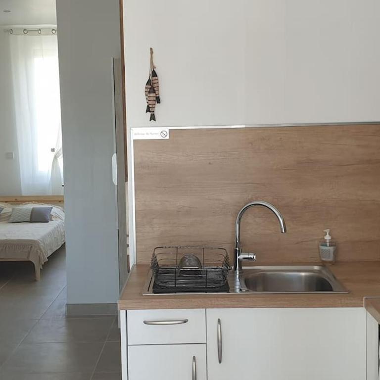 Studio atypique centre Palavas, vue mer - Appartement 1 Chambre - 12