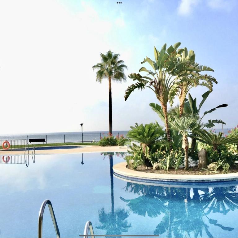 MI CAPRICHO Beachfront 400 - Apartment With Sea Views Costa del Sol - Two-Bedroom Apartments - 7