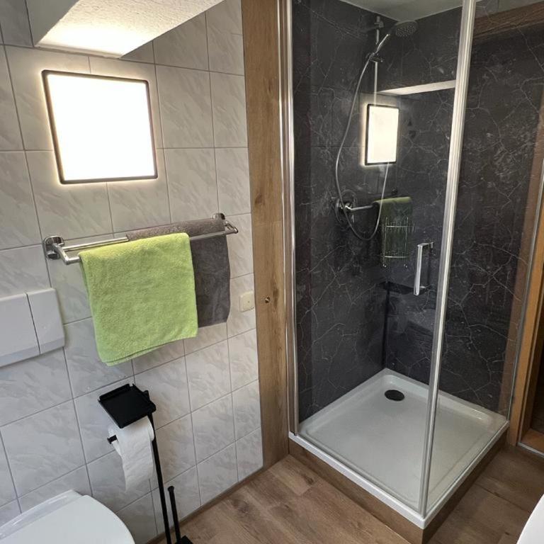 Haus Guggemos - Apartment mit 3 Schlafzimmern - 11