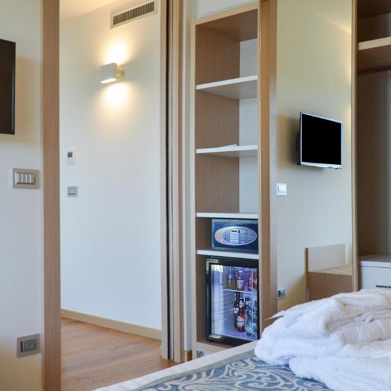 Hotel Calabona - Suite con Balcone - 7