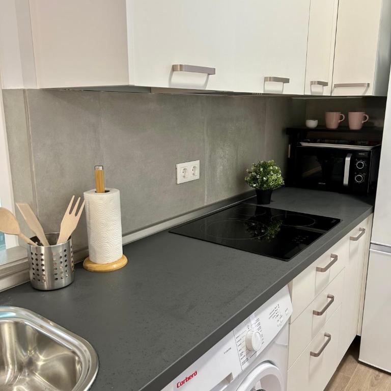 Coqueto apartamento céntrico con piscina - One-Bedroom Apartment - 11