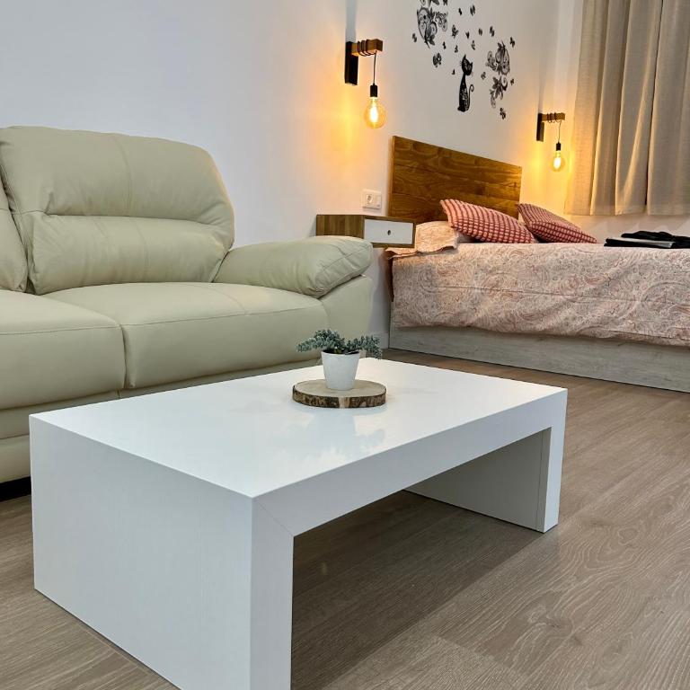 Coqueto apartamento céntrico con piscina - One-Bedroom Apartment - 14