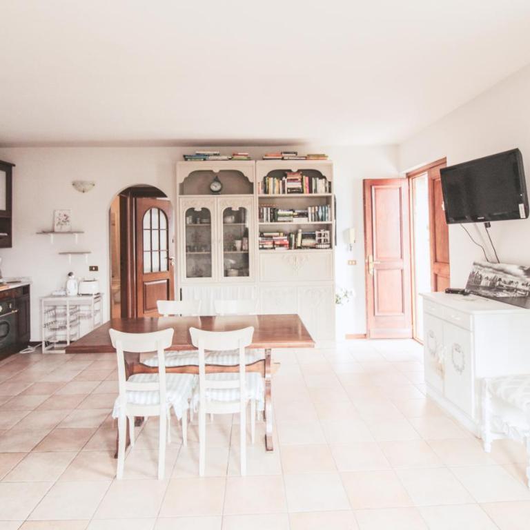 Casa Rosa di Luisa - Appartamento con Vista Lago - 6