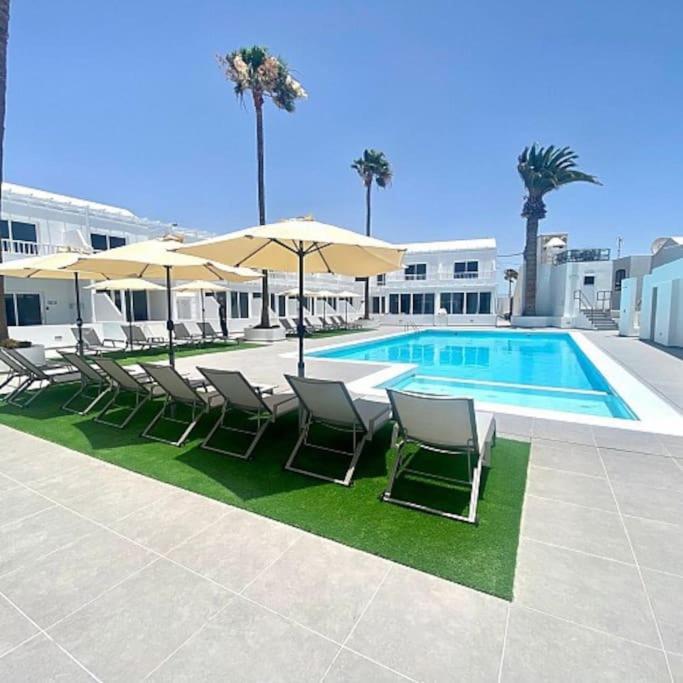Puerto Del Carmen AirConditioned 2bed poolside apt - Two-Bedroom Apartment - 7