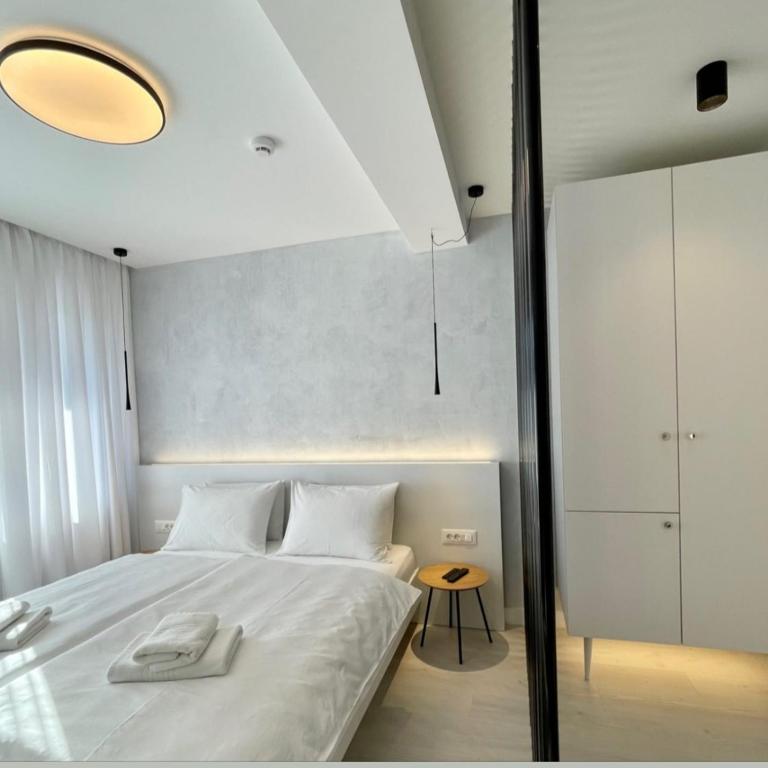 ConnectIN Apartments - Deluxe Queen Studio - 5