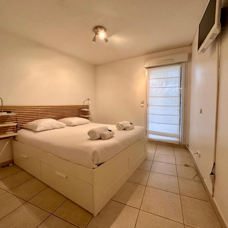 PGH N6 - 100m de la Plage, Terrasse, Parking - Appartement 2 Chambres - 18