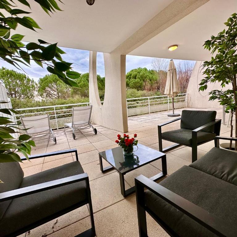PGH N6 - 100m de la Plage, Terrasse, Parking - Appartement 2 Chambres - 20