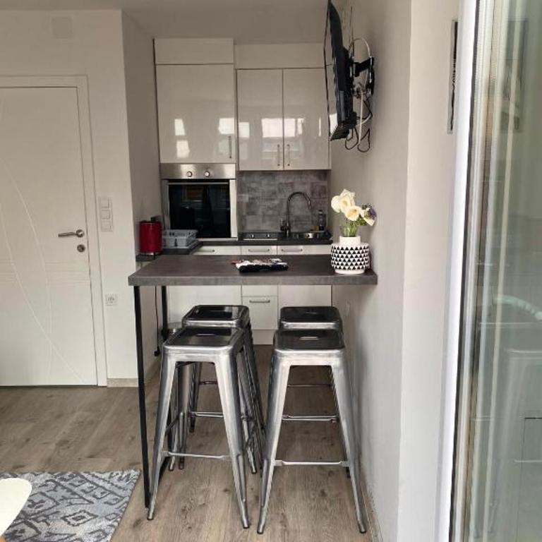 The Pearl - One-Bedroom Apartment - 5