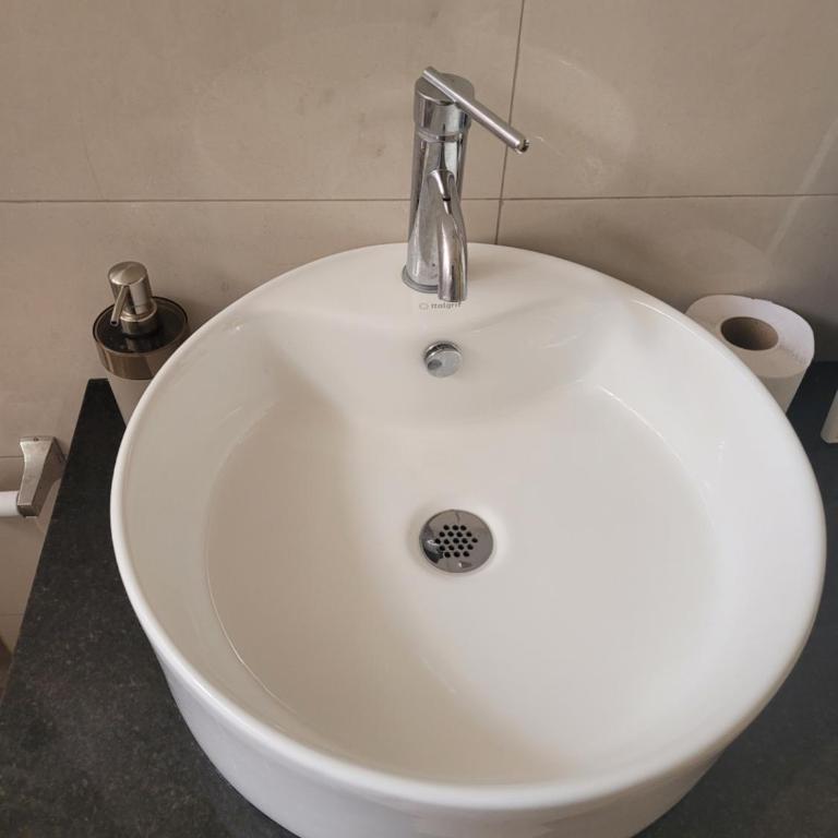 Casa Club Mijail - Three-Bedroom Apartment - 51