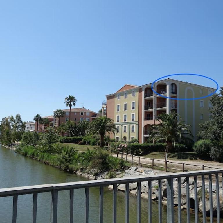Port Marine - T3 calme, avec terrasse, piscine, près de la plage - Apartamento de 2 dormitorios - 17