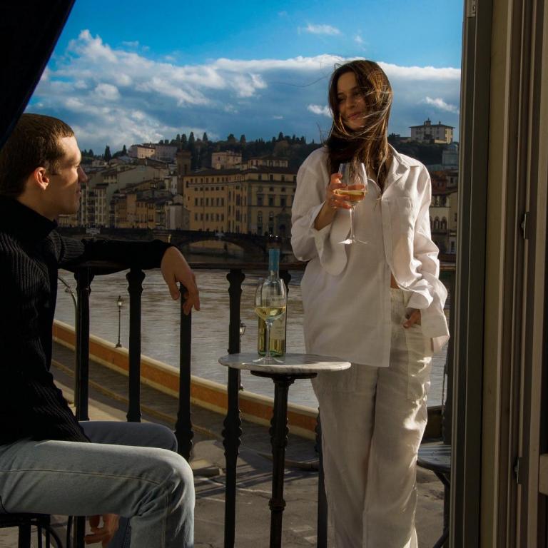 Residenza Vespucci - Camera Luxury Matrimoniale/Doppia con Letti Singoli con Balcone e Vista Fiume - 9