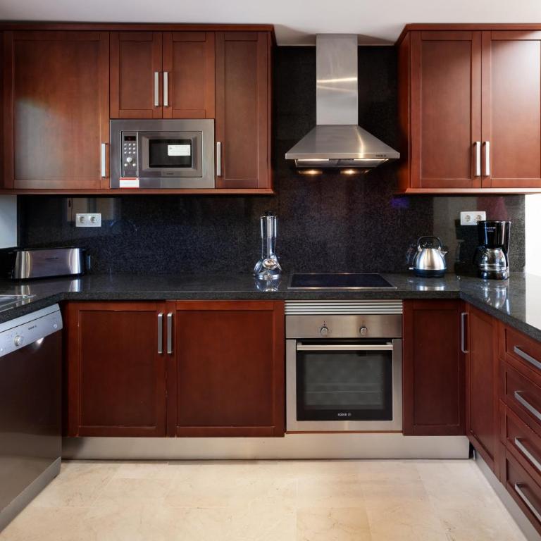 Malibu Mansions by the beach by ALFRESCO STAYS - Apartamento Deluxe - 12