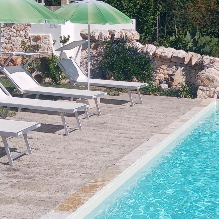 Trulli La collinetta - Four-Bedroom House - 13