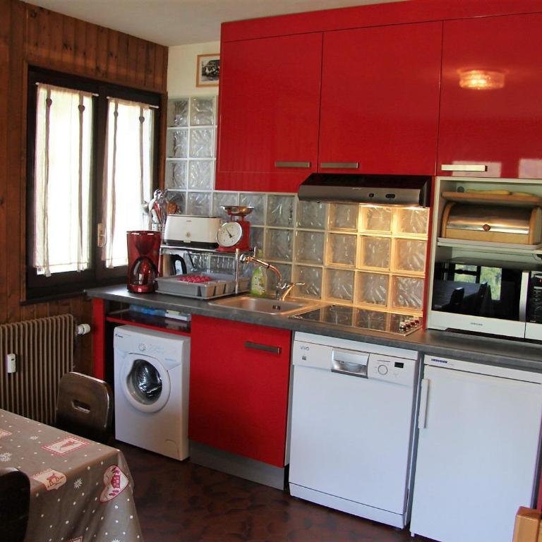 Appartement 3 pièces avec terrasse, parking, cheminée et vue montagne à La Clusaz - FR-1-459-54 - Apartment (6 Adults) - 4