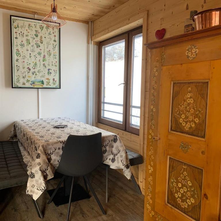 Appartement Rénové 3 Pièces au Centre de La Clusaz avec Balcon et Garage - FR-1-459-40 - Appartement (6 Adultes) - 5