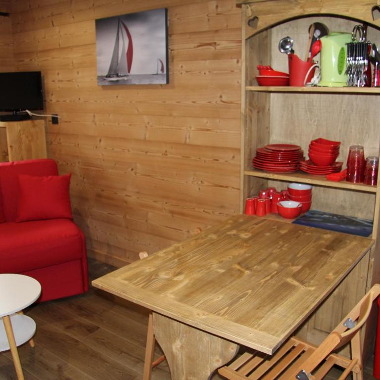 Studio rénové en centre station, 4 couchages, balcon - Studio - 4