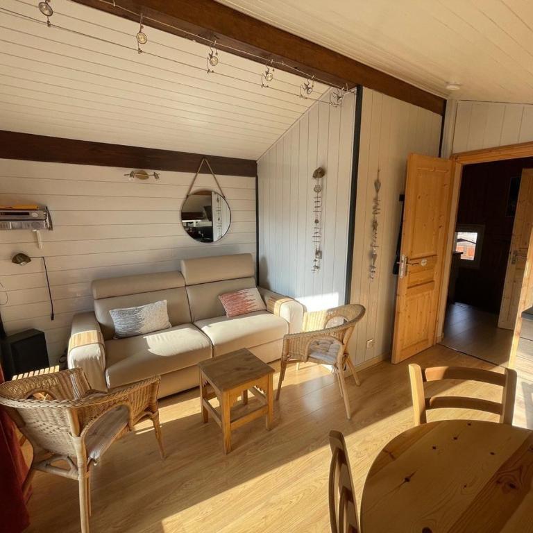 Appartement Mansardé 3 Pièces 74m², Balcon Sud, Parking Privé, Wifi - FR-1-459-183 - Apartamento (5 adultos) - 1