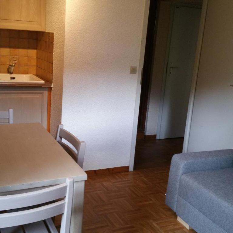 Duplex 10 personnes avec balcons et garage - La Clusaz centre, proche pistes et commerces - FR-1-459-177 - Appartement (10 Adultes) - 8