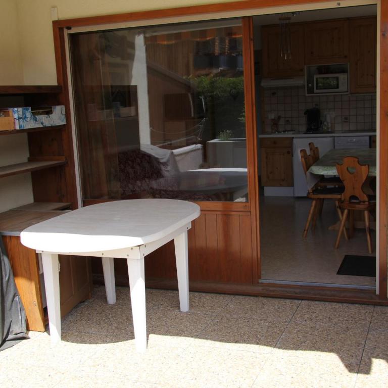 Appartement pour 4-6 personnes au cœur du village, Saint-Jean-de-Sixt (BLA003) - FR-1-459-162 - Appartement (6 Adultes) - 9