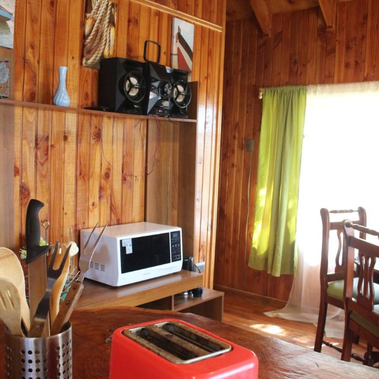 Cabañas Queltehue Ltda - Bungalow de 3 dormitorios - 8