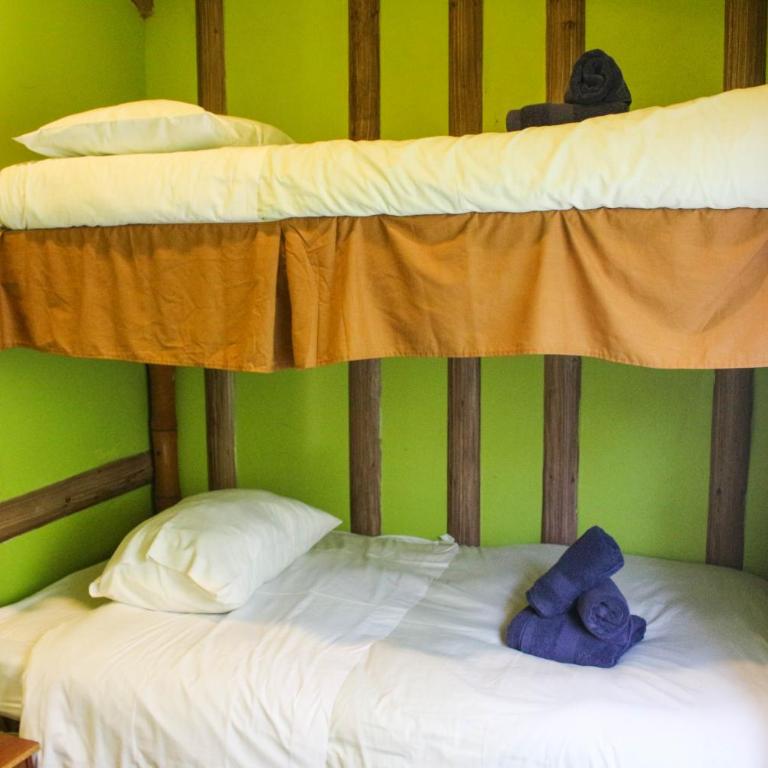 Cabañas Queltehue Ltda - Bungalow de 3 dormitorios - 9