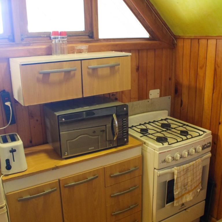 Cabañas Queltehue Ltda - Bungalow de 3 dormitorios - 3