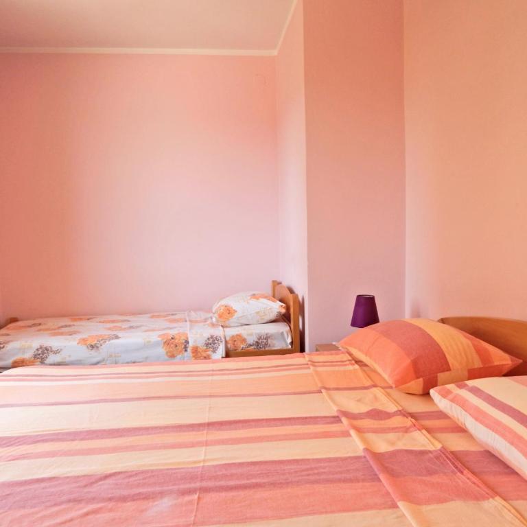 Apartmani Sindik - Apartman sa Balkonom - 10