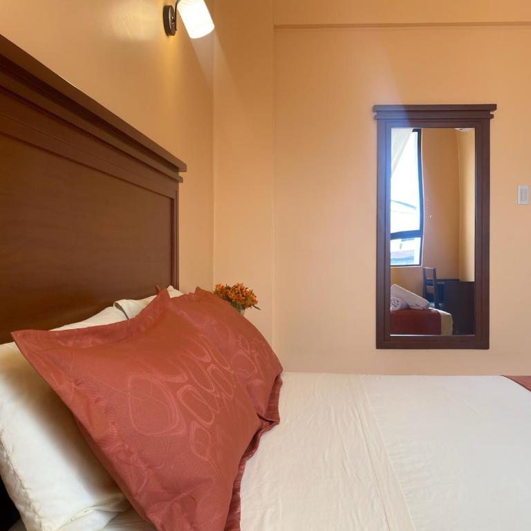 Hostal California Inn - Double Room - 5