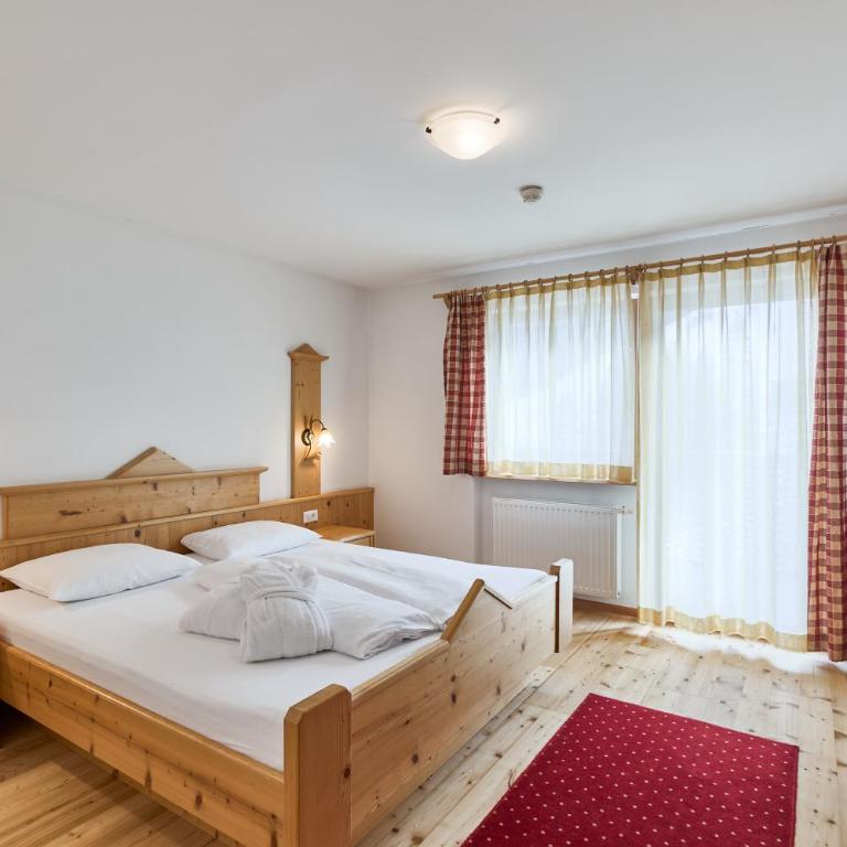 Wellness-Sporthotel Ratschings - Double Room with Balcony - 2