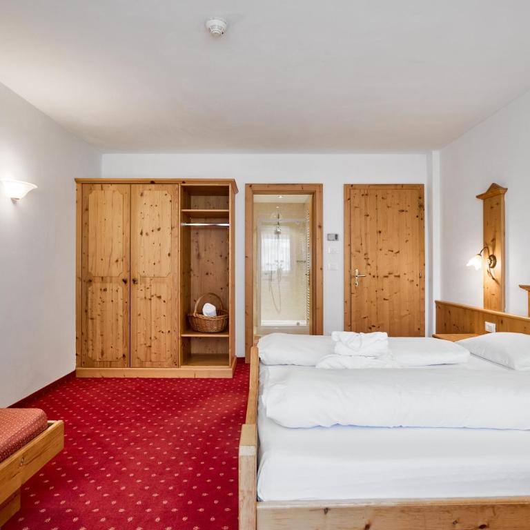 Wellness-Sporthotel Ratschings - Double Room with Balcony - 4
