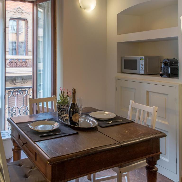 [Milano-Darsena] Navigli- c'era una volta una casa - Appartamento con 1 Camera da Letto - 2