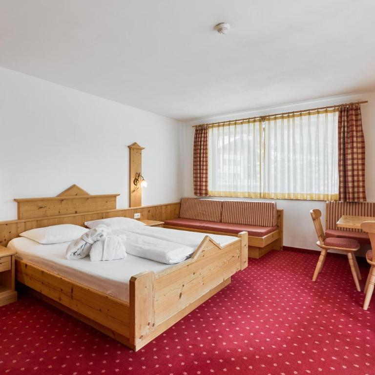 Wellness-Sporthotel Ratschings - Suite with Balcony - 1