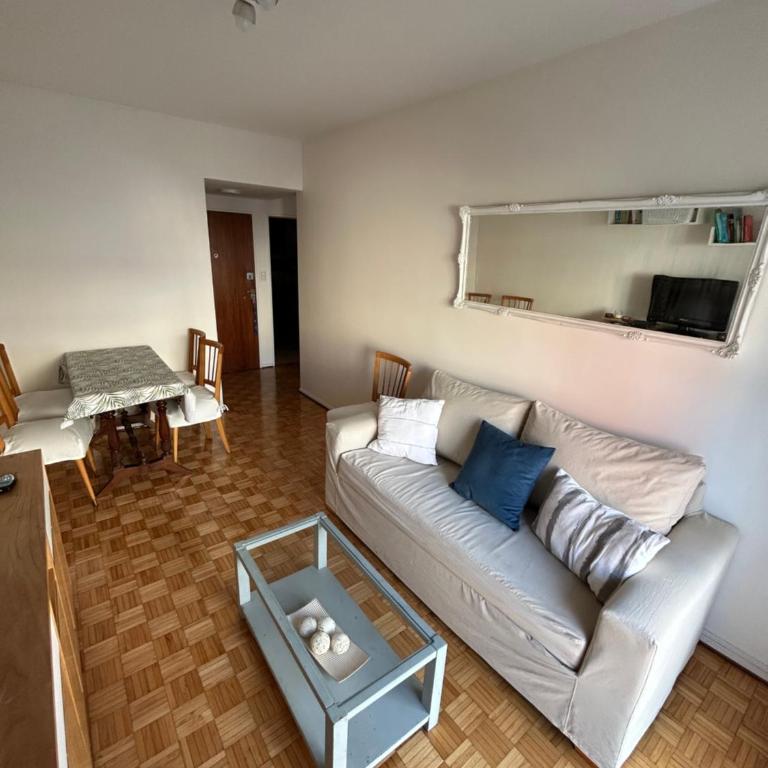 2 Ambientes Luminoso en Recoleta Cerca de Todo - Apartamento de 1 dormitorio - 1
