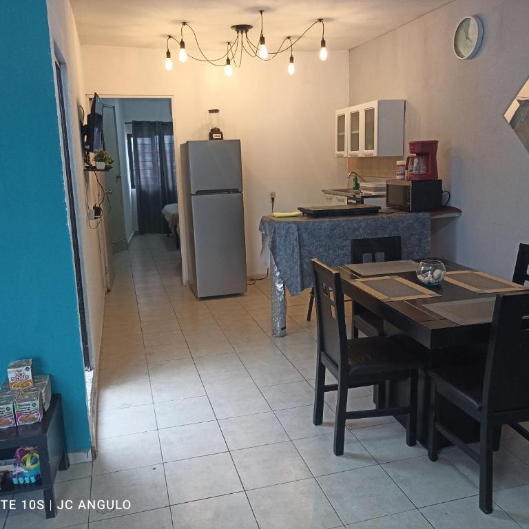 Depa sencillo, 10 min malecon - One-Bedroom Apartment - 9
