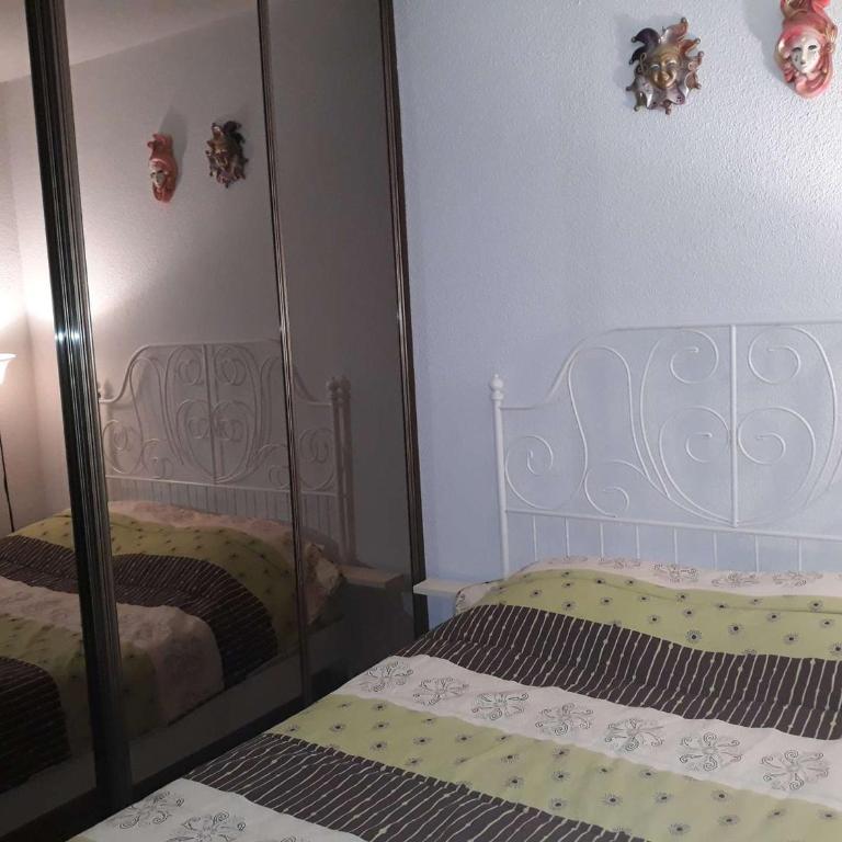 T2 Cabine avec Terrasse et Parking, 4 pers - FR-1-701-22 - Apartment - 8