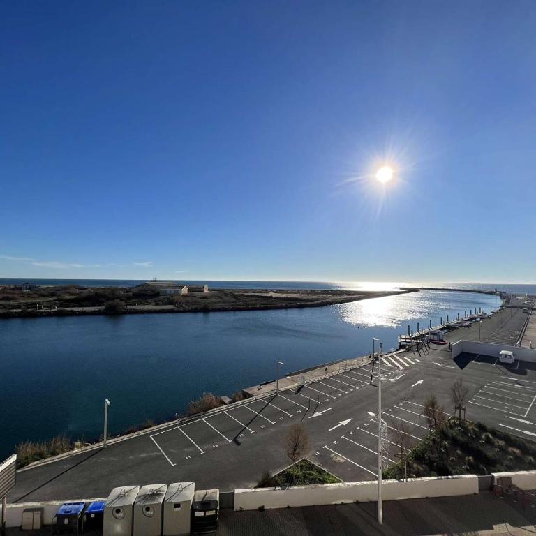 T3 avec terrasse, parking et vue mer pour 6 à Valras-Plage - FR-1-701-34 - Apartment - 1