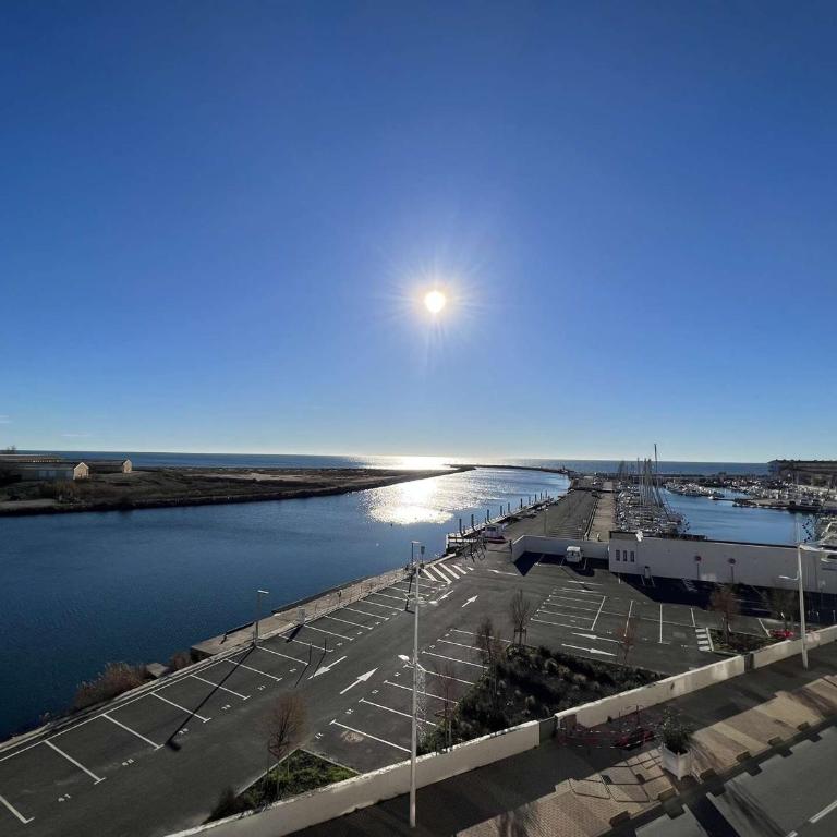 T3 avec terrasse, parking et vue mer pour 6 à Valras-Plage - FR-1-701-34 - Apartment - 2