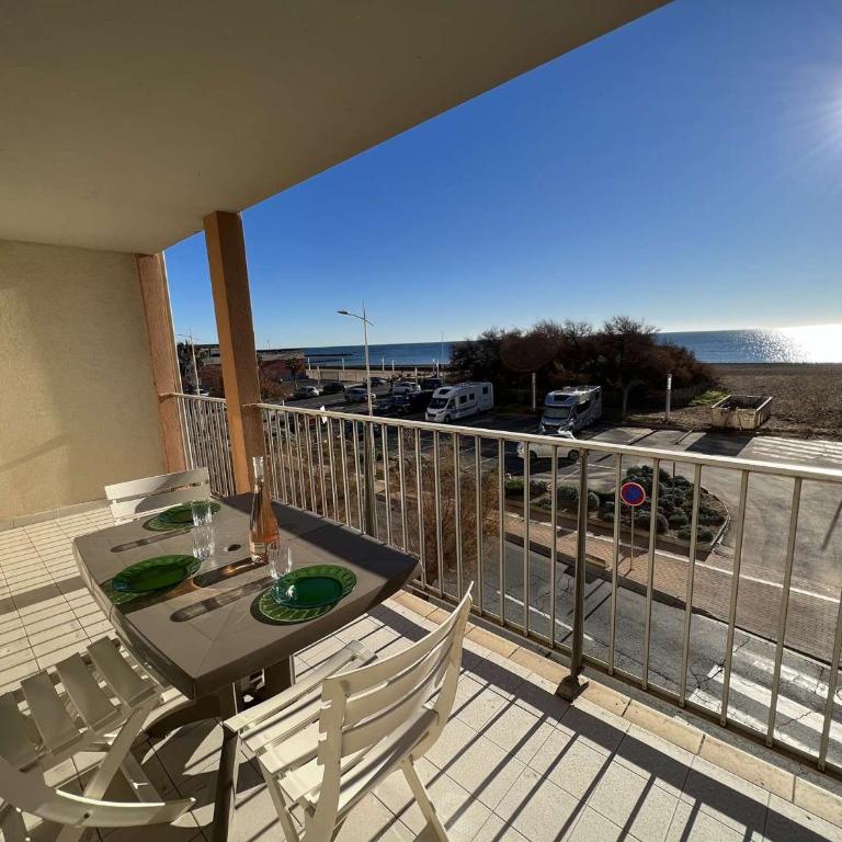 T2 avec terrasse, parking privé, proche plage - FR-1-701-18 - Apartamento - 2