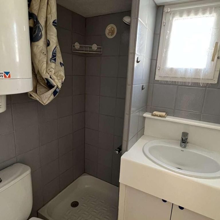 Pavillon à Valras-Plage, Proche Plage, 4 Personnes, Parking, Climatisation - FR-1-701-25 - Appartamento - 10
