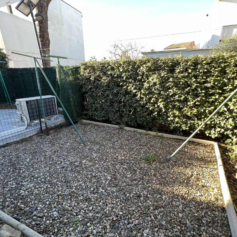 Pavillon à Valras-Plage avec Piscine, Jardinet, Proche Plage et Commerces, Capacité 6 Personnes - FR-1-701-23 - Appartamento - 13