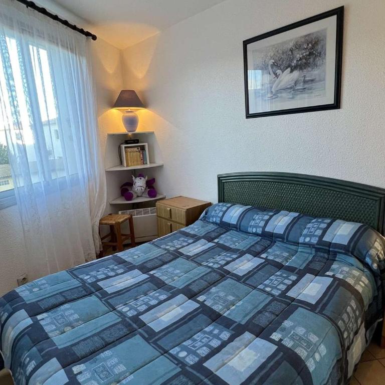 Appartement T2 proche centre, 6 pers. avec balcon, ascenseur, à 400m de la plage et 200m des commerces - FR-1-701-38 - Appartement - 7