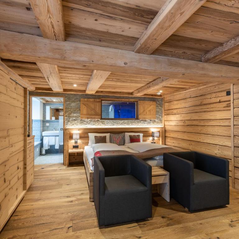 Hotel Crusch Alba Zernez - Deluxe Junior Suite - 1