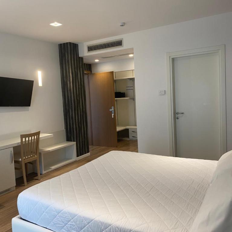 Hotel Columbia & Ninfea - Suite Deluxe con Vista Mare - 4